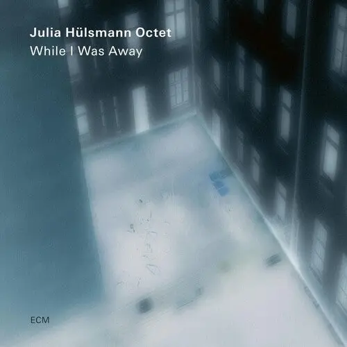 Julia Husmann: While I Was Away - Compact Discs 1