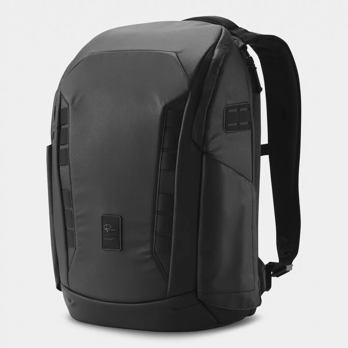 Mckinnon Camera Pack 25L 1